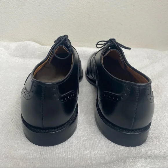 NEW Allen Edmonds Men's McClain Black Leather Wingtip Oxford Size 10.5E Made USA
